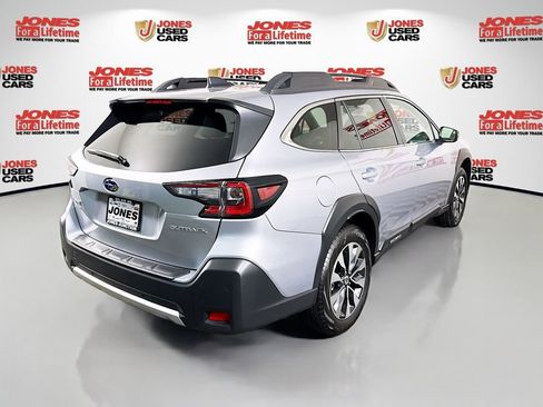 Certified 2025 Subaru Outback Limited image 19