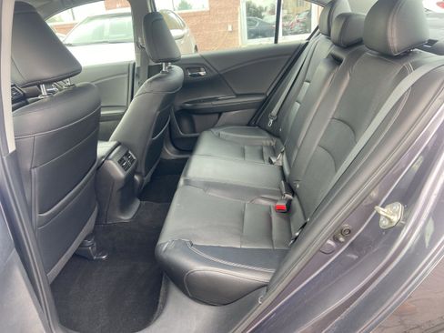 Used 2015 Honda Accord EX-L image 11