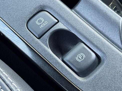 Used 2025 Toyota Corolla XSE FWD image 27