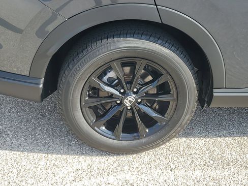 Certified 2025 Honda CR-V Sport image 11