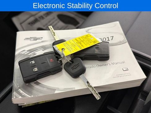 Used 2017 Chevrolet Silverado 1500 Custom w/ Custom Convenience Package image 20