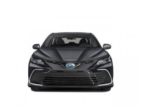 Used 2024 Toyota Camry LE image 4