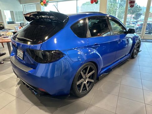 Used 2011 Subaru Impreza WRX Hatchback image 4