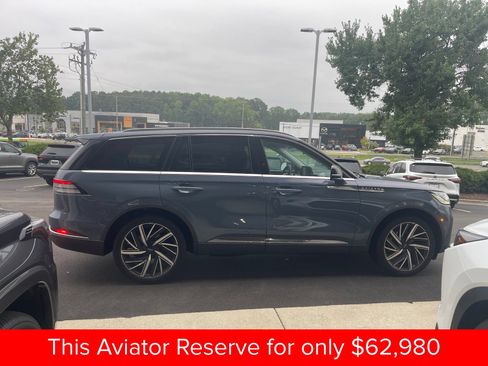Used 2025 Lincoln Aviator Reserve w/ Equipment Group 201A AWD/4WD image 10