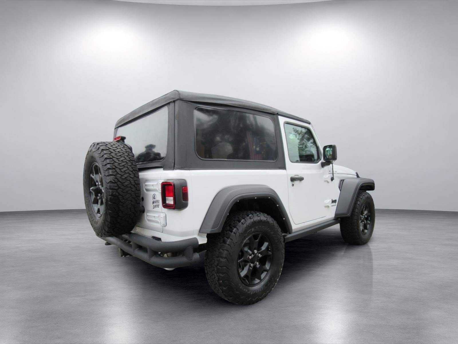 Used 2022 Jeep Wrangler Sport AWD/4WD image 5