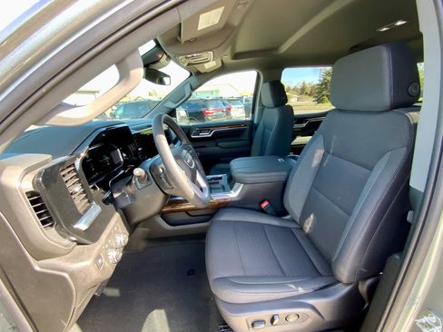 New 2026 GMC Sierra 1500 Elevation image 25