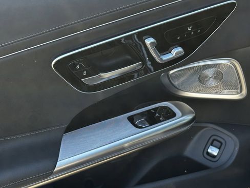 Certified 2025 Mercedes-Benz CLE 300 4MATIC Coupe image 12