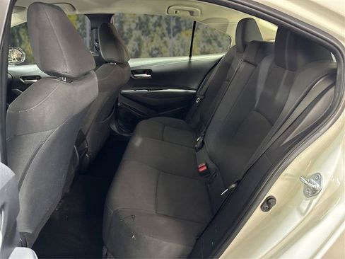 Used 2021 Toyota Corolla LE w/ Carpet Mat Package (TMS) FWD image 10