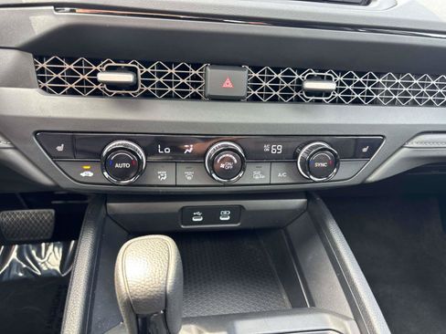 Used 2025 Honda Accord SE image 20