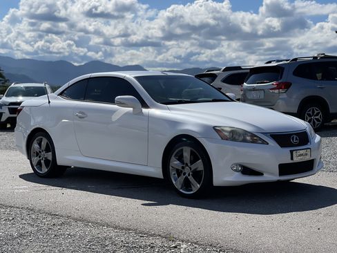 Used 2010 Lexus IS 250C RWD image 1