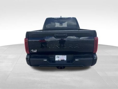 Used 2024 Toyota Tundra SR5 w/ SR5 Convenience Package AWD/4WD image 4