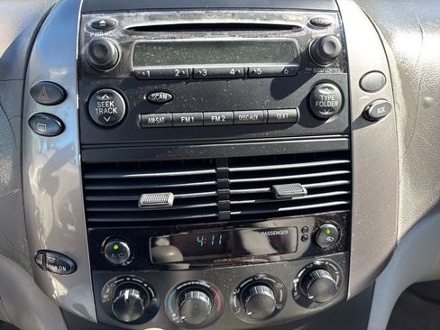 Used 2007 Toyota Sienna CE image 12