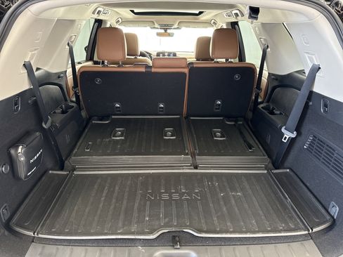 Used 2024 Nissan Pathfinder Platinum w/ Cargo Package image 20