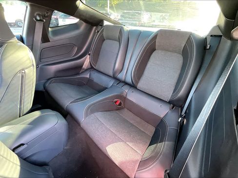 Used 2025 Ford Mustang GT RWD image 28