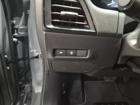 New 2026 Nissan Sentra SV w/ SV Convenience Package FWD image 12