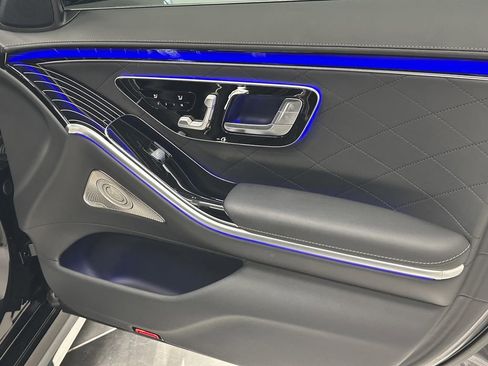 Certified 2024 Mercedes-Benz S 580 4MATIC Sedan image 16