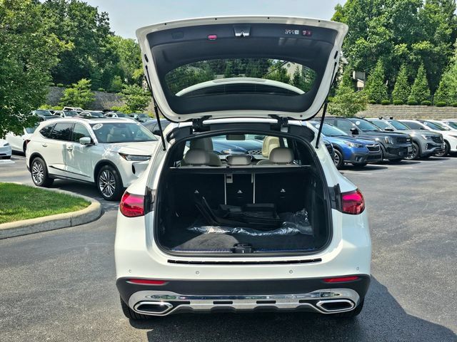 Certified 2026 Mercedes-Benz GLC 300 4MATIC image 11