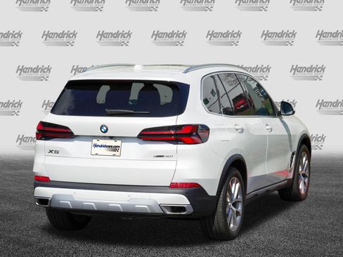 Certified 2025 BMW X5 xDrive40i AWD/4WD image 8