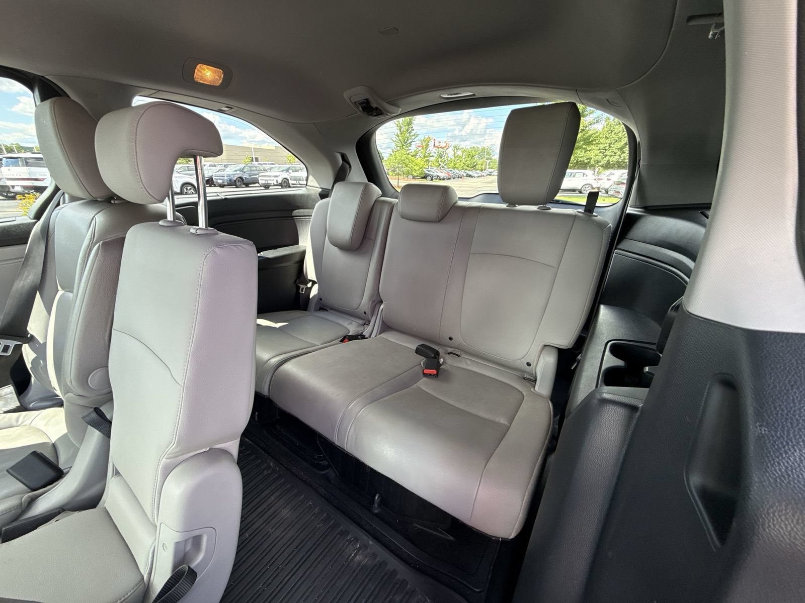 Used 2018 Honda Odyssey Touring image 25