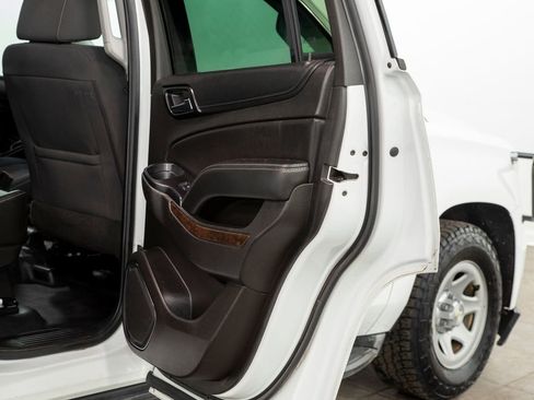 Used 2016 Chevrolet Tahoe 4WD image 17