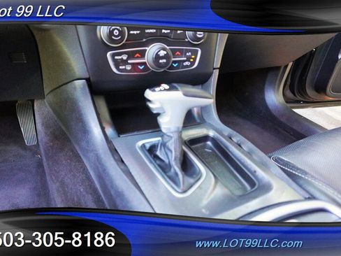 Used 2017 Dodge Charger SRT RWD image 25