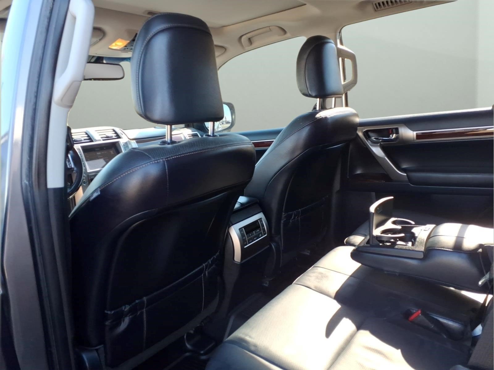 Used 2017 Lexus GX 460 Premium w/ Premium Package AWD/4WD image 26