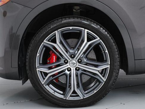 Certified 2023 Maserati Levante Modena AWD/4WD image 18