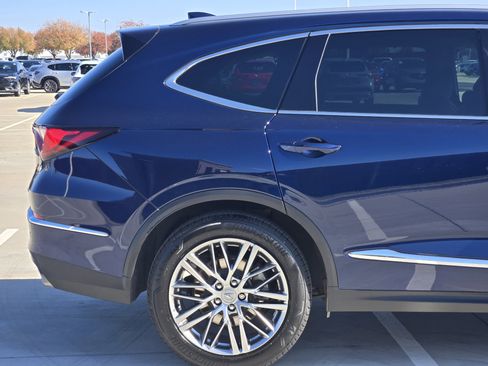 Certified 2023 Acura MDX SH-AWD w/ Advance Package image 17