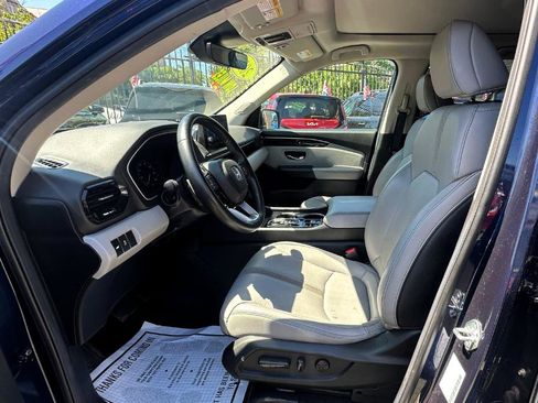 Used 2025 Honda Pilot Touring image 23