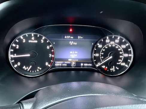 Used 2024 INFINITI QX80 Luxe image 12