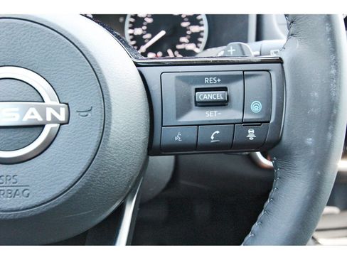 Used 2022 Nissan Rogue SV w/ SV Premium Package FWD image 20