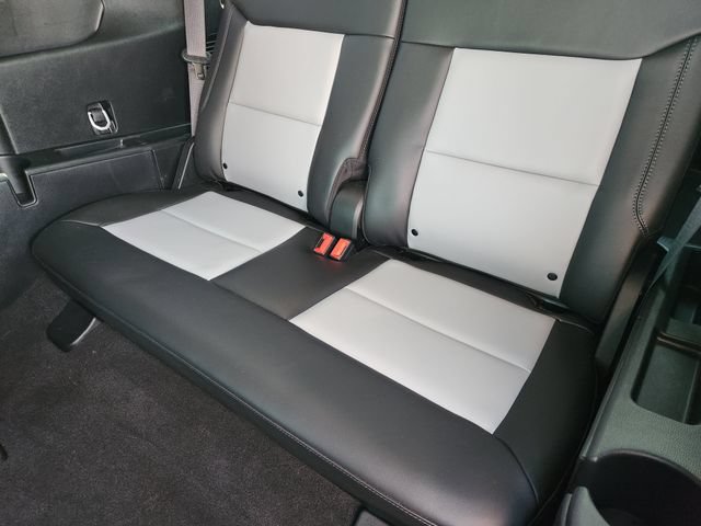 Used 2023 Ford Explorer XLT w/ Equipment Group 202A RWD image 30