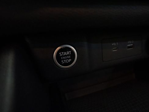 Certified 2023 Nissan Rogue SV AWD/4WD image 30