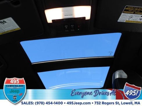 Used 2022 Mitsubishi Outlander SEL Black Edition image 17