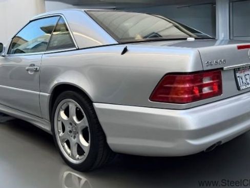 Used 2002 Mercedes-Benz SL 500 image 4