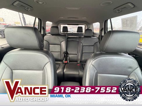 Used 2023 GMC Acadia SLT AWD/4WD image 40