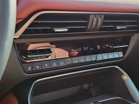 New 2026 MAZDA CX-70 3.3 Turbo w/ Premium Plus Pkg image 14