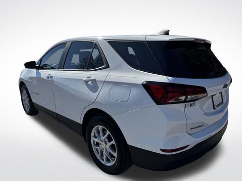 Used 2023 Chevrolet Equinox LS w/ Driver Confidence II Package image 9