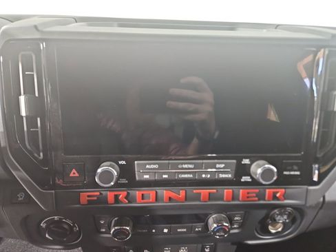 New 2026 Nissan Frontier PRO-4X AWD/4WD image 18