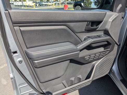 New 2025 Toyota Tacoma SR5 image 9