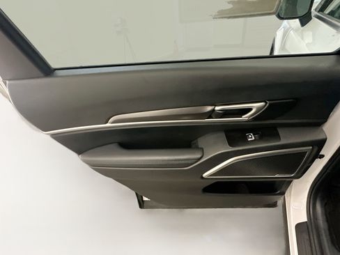 Used 2025 Kia Telluride S AWD/4WD image 27