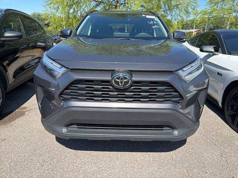 Used 2024 Toyota RAV4 XLE FWD image 2