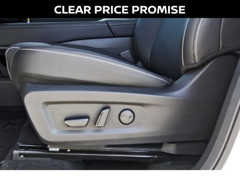 New 2025 Nissan Murano SL w/ Cargo Package AWD/4WD image 27