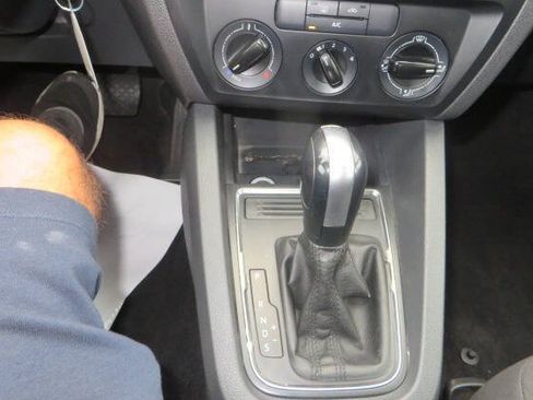 Used 2016 Volkswagen Jetta S FWD image 46