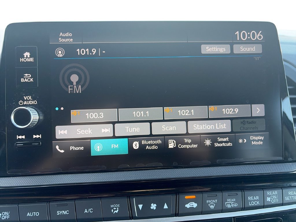 Used 2025 Honda Odyssey EX-L image 13