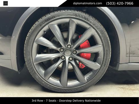 Used 2018 Tesla Model X 100D image 42