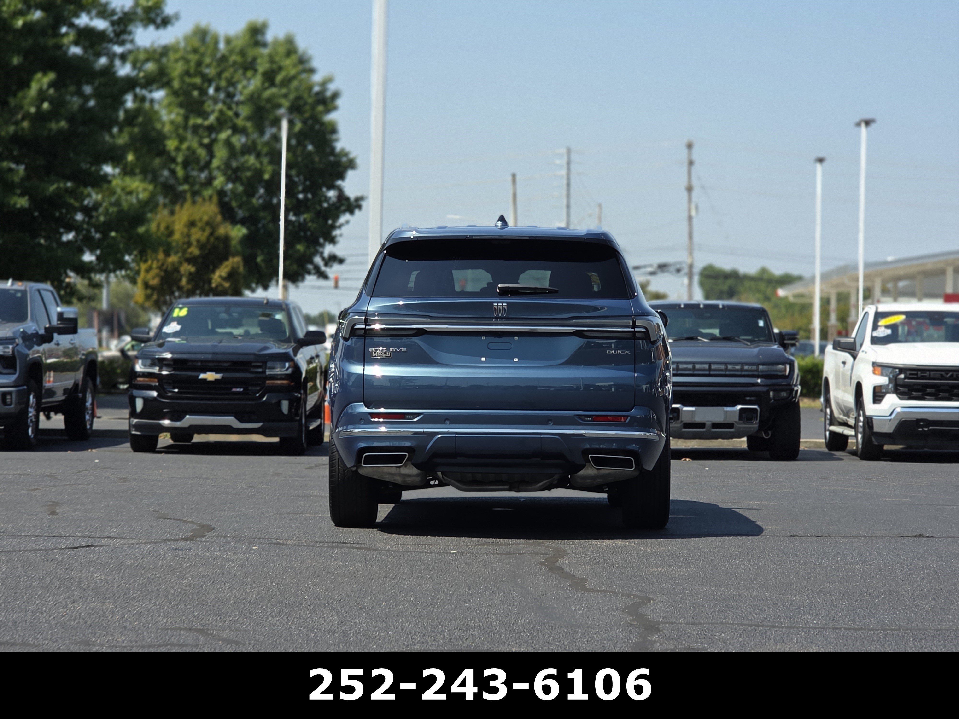 Used 2026 Buick Enclave Avenir w/ Super Cruise Package FWD image 6