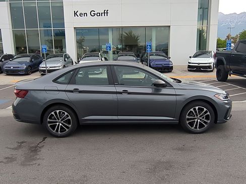 New 2025 Volkswagen Jetta Sport image 2