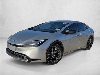 Used 2023 Toyota Prius XLE video 1