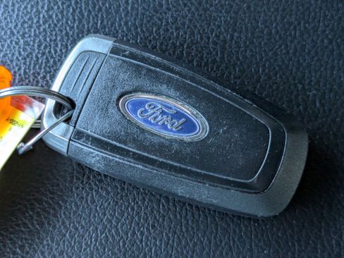 Used 2018 Ford F150 Lariat image 23